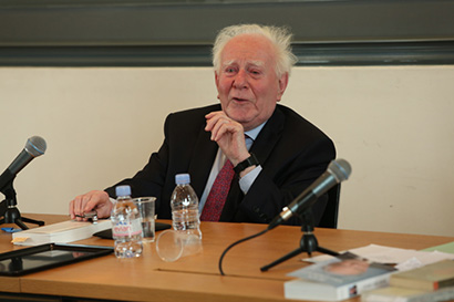 Jean Delumeau Jean Delumeau
