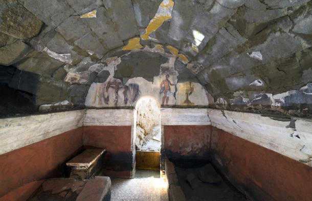 Tombe à chambre peinte du IIe siècle avant J.-C. fouillée en 2018