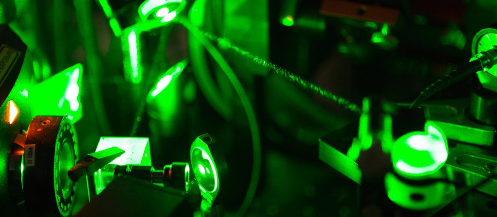 Laboratoire Jean Dalibard Bose-Einstein condensate team