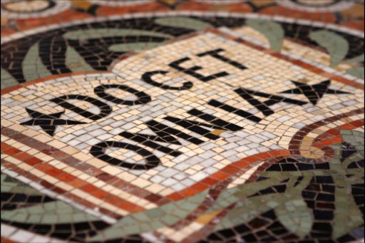 mosaïque docet omnia