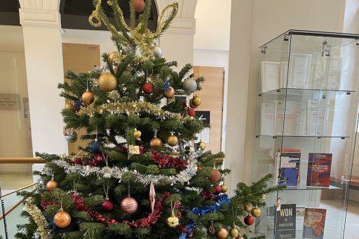 Christmas tree decorated with gifts