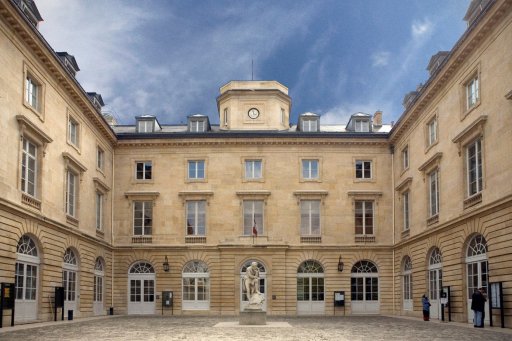 Cour d'honneur du Collège de France