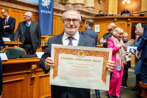 Jean-Jacques Hublin recevant le prix Balzan 2023