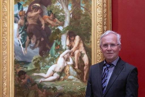 Prof. Thomas Römer in front of the painting "Paradise Lost" by Alexandre Cabanel