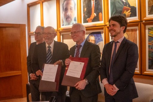 Signature d'une convention de partenariat avec le Colegio Nacional du Mexique