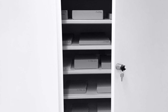 Armoire métallique