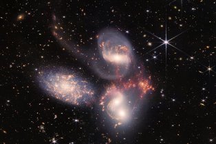Quintet de Stephan, un groupe de cinq galaxies en interaction © Crédit photo : HANDOUT/NASA/AFP