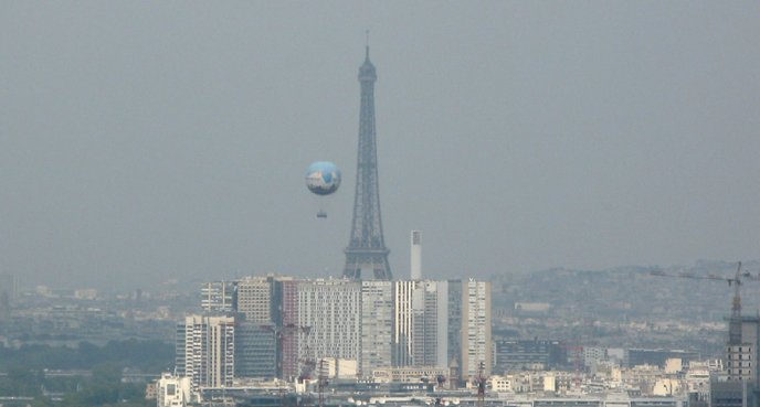 Pollution au-dessus de Paris © C. Magdelaine / notre-planete.info
