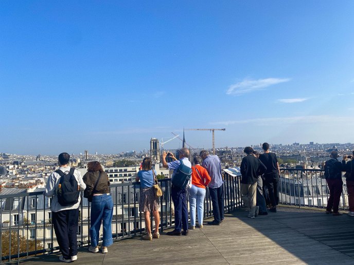 Visitors on the roof terrace of the Collège de France during the JEP 2024