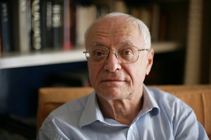 Afficher l'image en plein écran : Jean-Pierre Serre