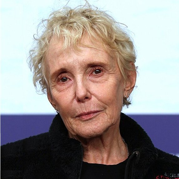 Afficher l'image en plein écran : Claire Denis à la Berlinale 2022 (Elena Ternovaja - Own work  CC BY-SA 3.0)