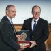 S.A.S. Le Prince Albert II de Monaco remettant la grande Médaille Albert Ier section Sience à Edouard Bard 