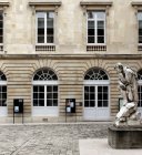 Vue de la Bibliothèque Patrimoniale depuis la cour Champollion