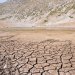 Sol désertique, craquelé
