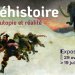 Affiche de l’exposition « Préhistoire : entre utopie et réalité » avec des hommes préhistoriques fuyant un mammouth